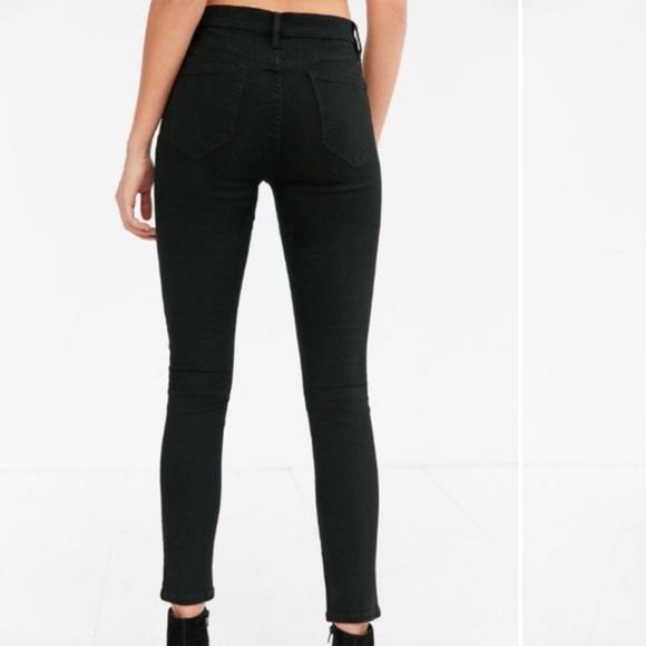 UO BDG Twig Ripped High Waist Black Jeans 27 - Picture 3 of 6
